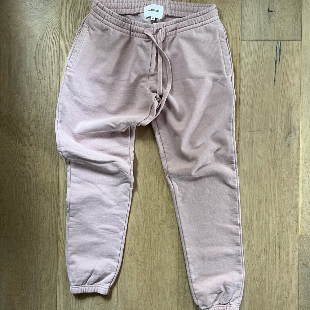 TALENTLESS WOMEN'S SWEATPANTS M